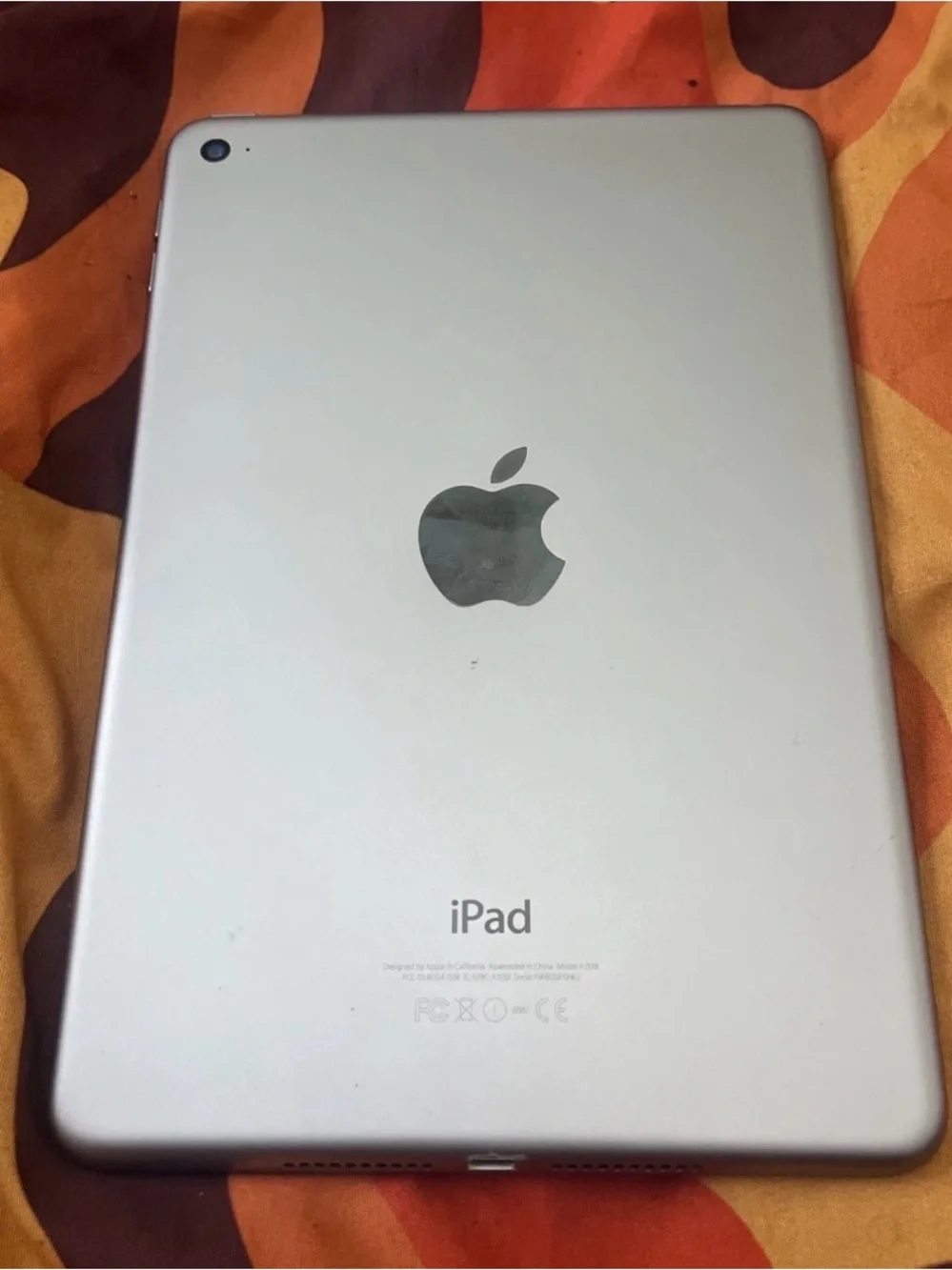 Apple iPad mini 4
